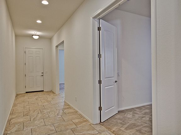5th image of 777 W Desert Glen Dr