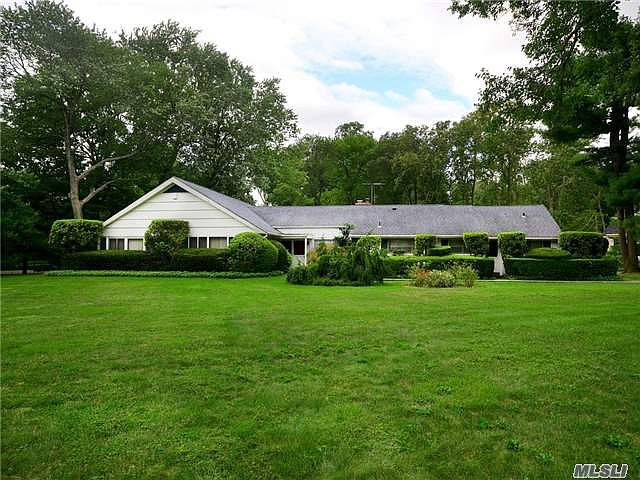 1st image of 16 Shorewood Dr