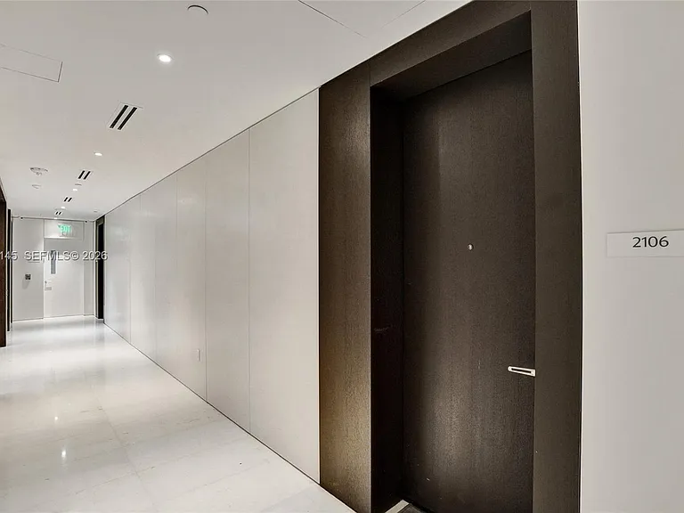 300 Biscayne Boulevard Way #2106W — Photo 41