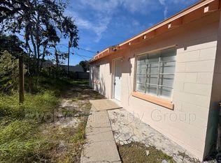 710 N Grove St #C, Eustis, FL 32726