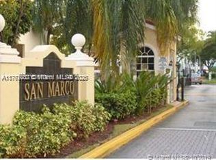 8820 Fontainebleau Blvd APT 407, Miami, FL 33172
