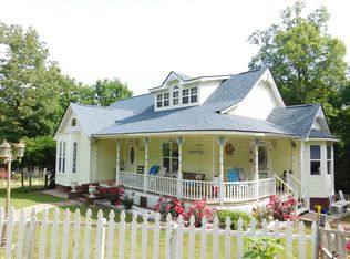 50 Arkansaw Traveler Rd, Hardy, AR 72542