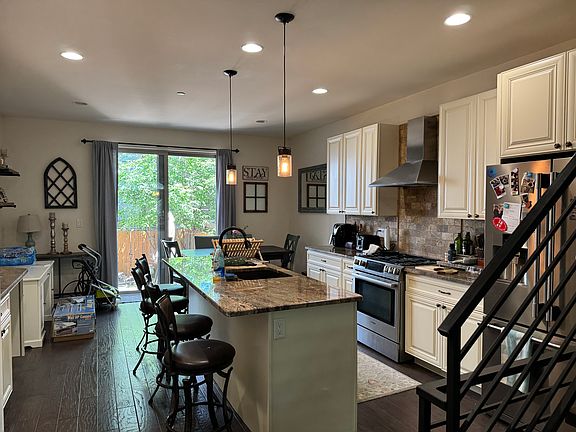 Fully equipped kitchen. 1/2 ba not pictured (left side of photo)