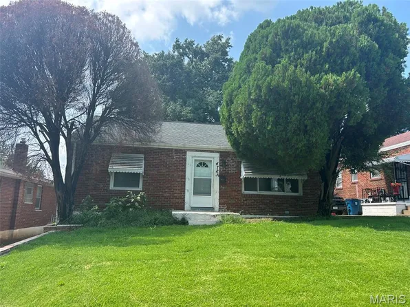 4725 Fletcher St, Saint Louis, MO 63121