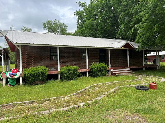 2nd image of 39992 Hickory House Ln