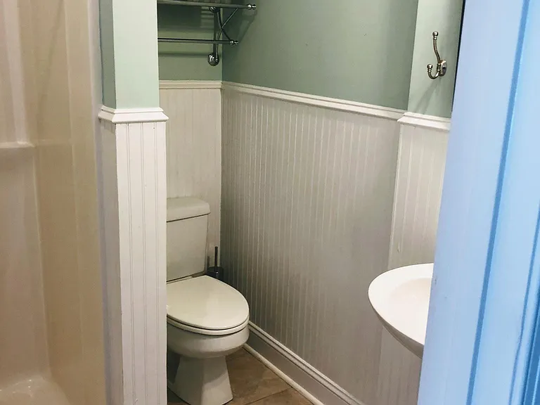 5016 Monck Ct — Photo 24