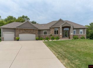 108 Cody Ct, Mankato, MN 56001