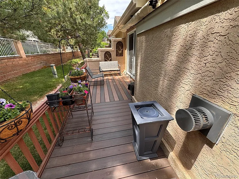 2486 S Scranton Way — Photo 21