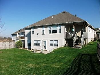 5th image of 2010 NE Overbrook Dr