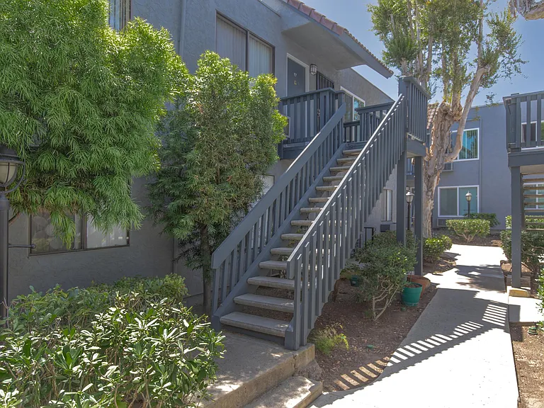 Maya Linda Apartments — Photo 7