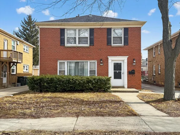 4018 N Newhall STREET #4020, Shorewood, WI 53211