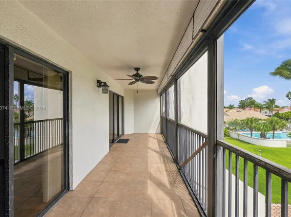 545 SE 12th St APT 205, Dania, FL 33004