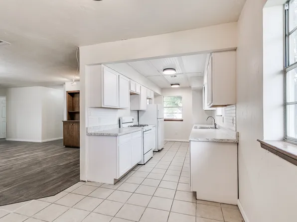 3300 SW 40th St, Oklahoma City, OK 73119
