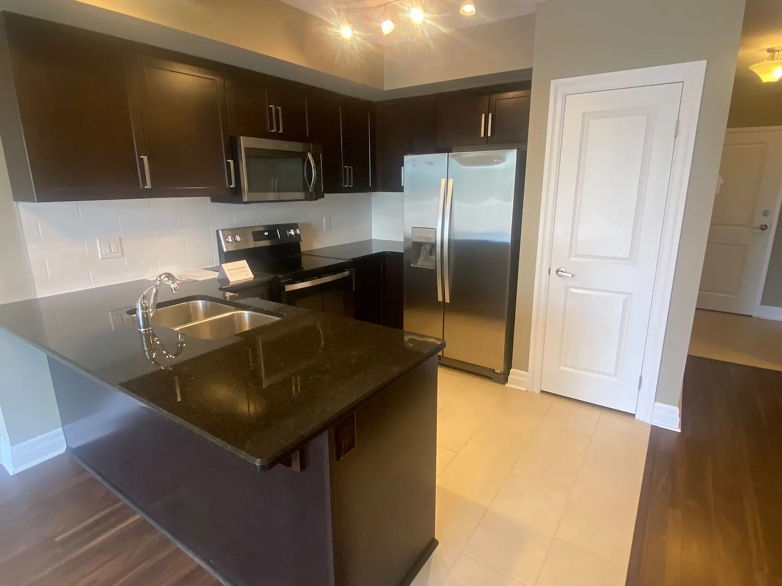 Juliana Place — Photo 2