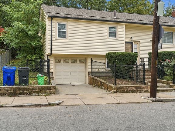 3rd image of 9 Crossman St