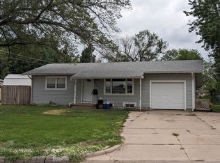 2253 S Osage Ave, Wichita, KS 67213