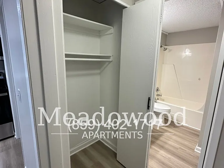 Meadowood Apartments — Photo 7