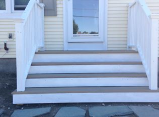 15 President Dr, Narragansett, RI 02882