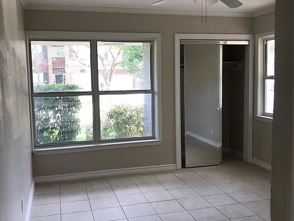 4th image of 3214 Glen Haven Blvd