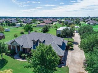 2100 Meadow Springs Dr, Haslet, TX 76052