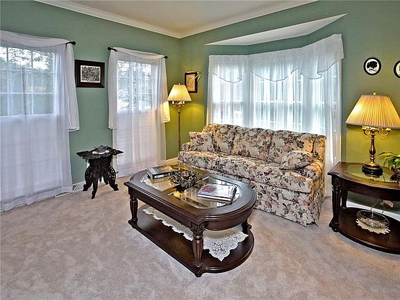 2nd image of 719 Rosewood Dr