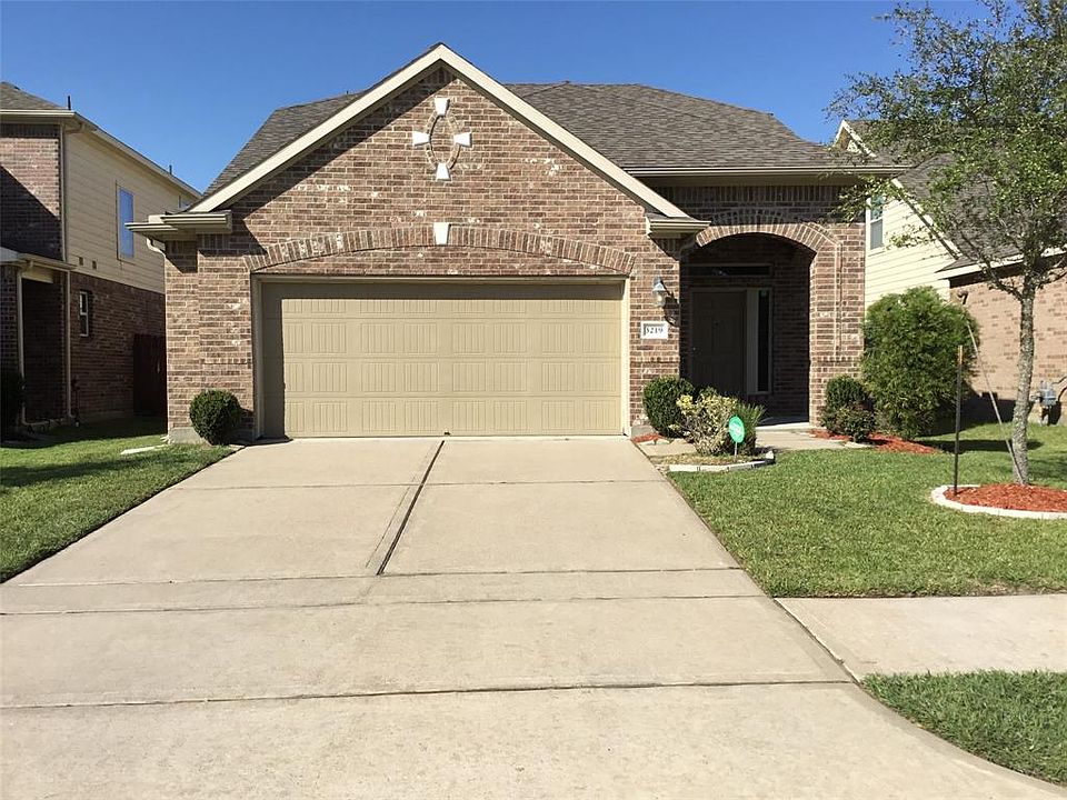 1st image of 3219 Bainbridge Hill Ln
