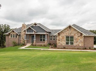 550 Prairie Timber Rd, Burleson, TX 76028
