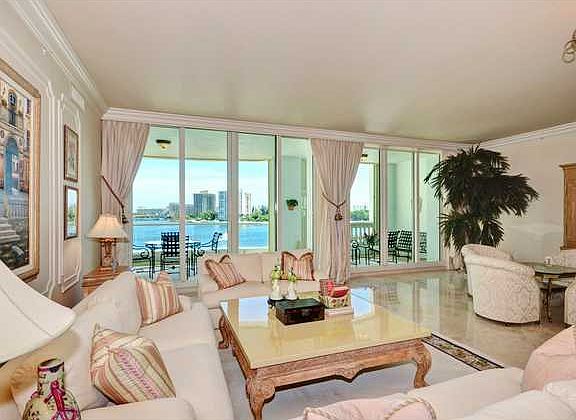 Home For Sale In Mizner Grand