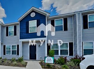 11 Cardinal Ct, Port Wentworth, GA 31407