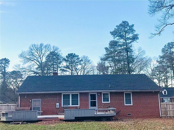 3rd image of 105 Beauregard Ave
