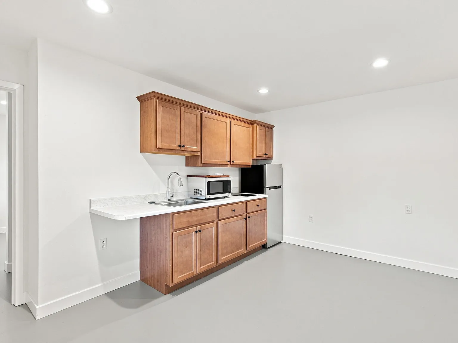 1241 West Ashley Road - Unit 104 — Photo 2