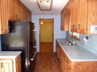 5945 Admiral Ln, Brooklyn Center, MN 55429