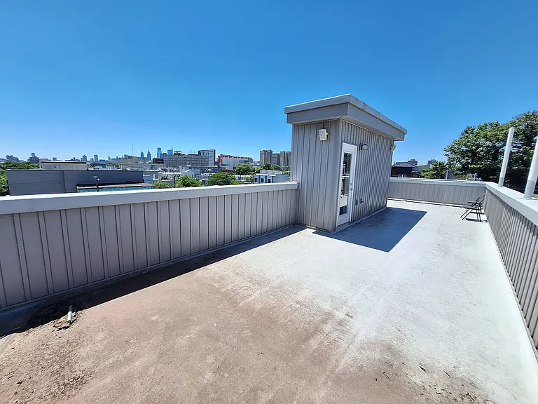 2111 N 8th St #B — Photo 13