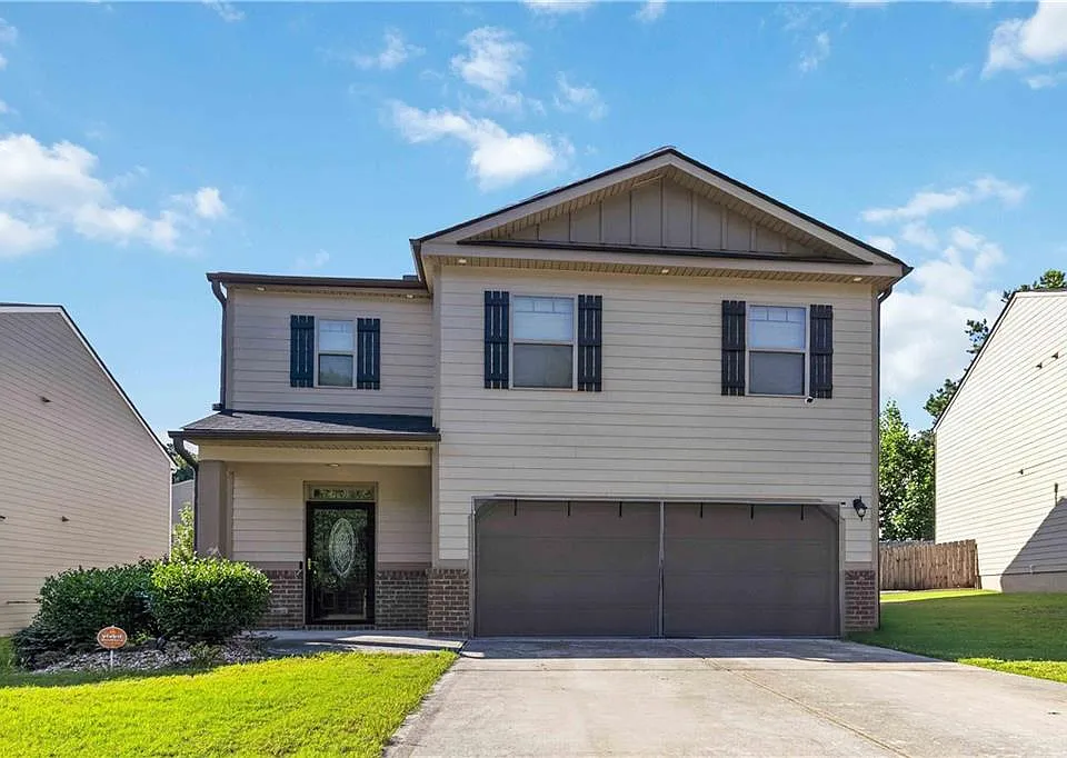3744 Hampshire Walk SW