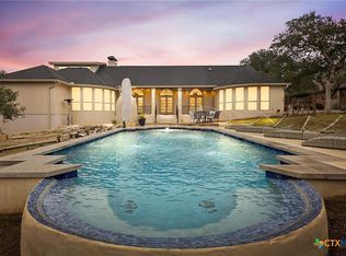 372 Shady Holw, New Braunfels, TX 78132