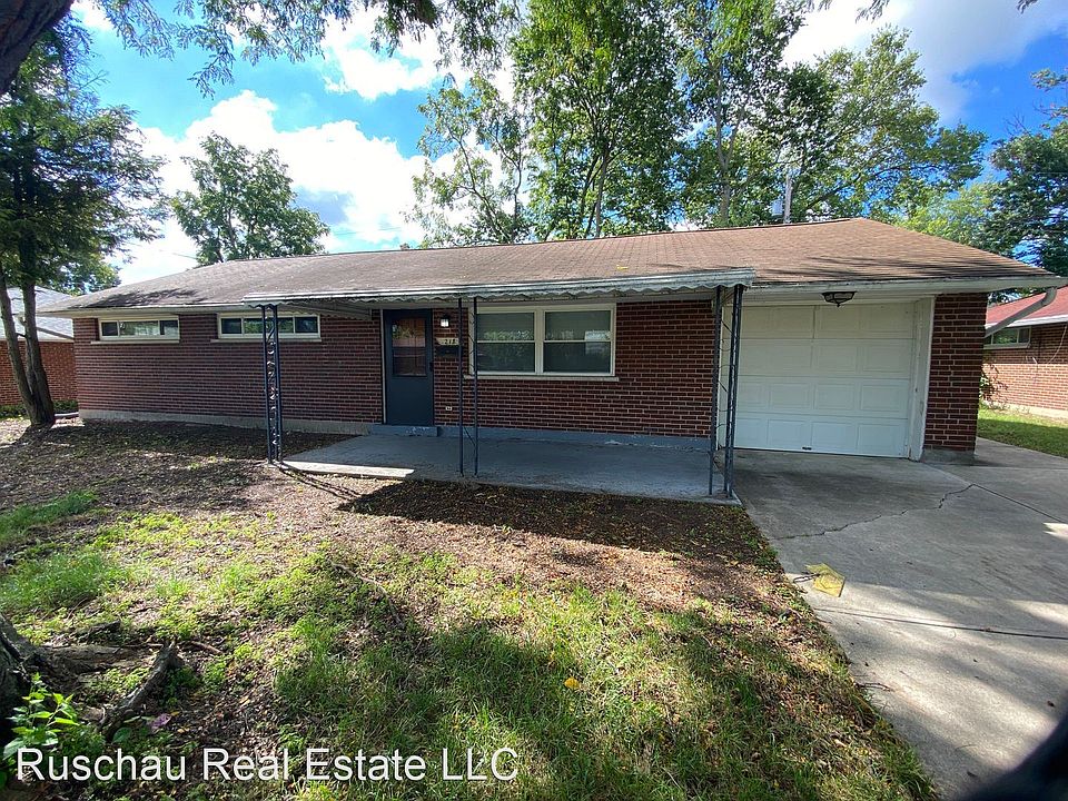 1st image of 218 Ironwood Dr