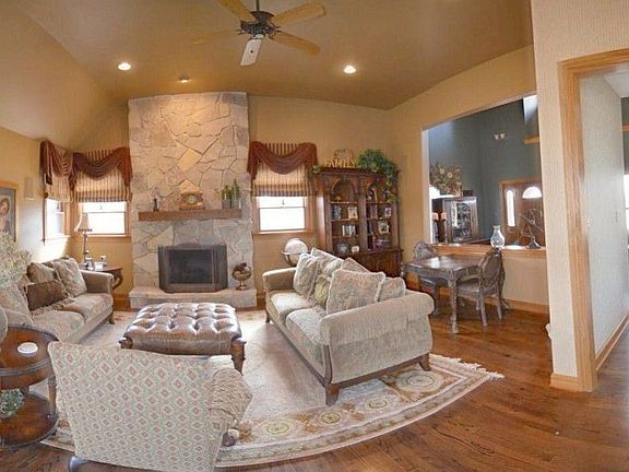 5th image of 10420 W Sutton Dale Ln