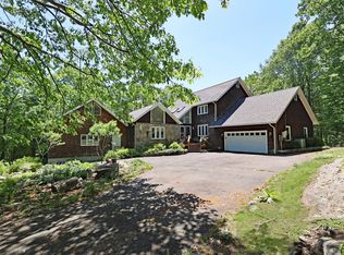 8 Indian Hill Rd, Redding, CT 06896