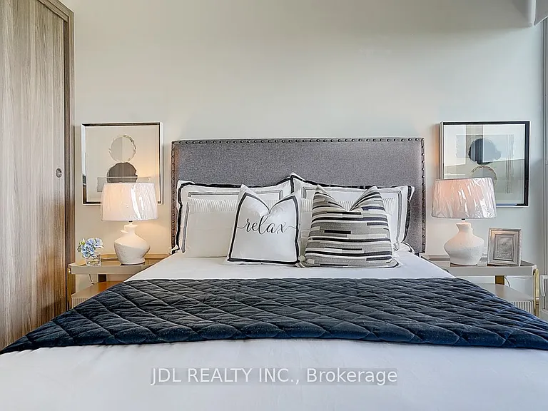 95 McMahon Dr #3102 — Photo 35