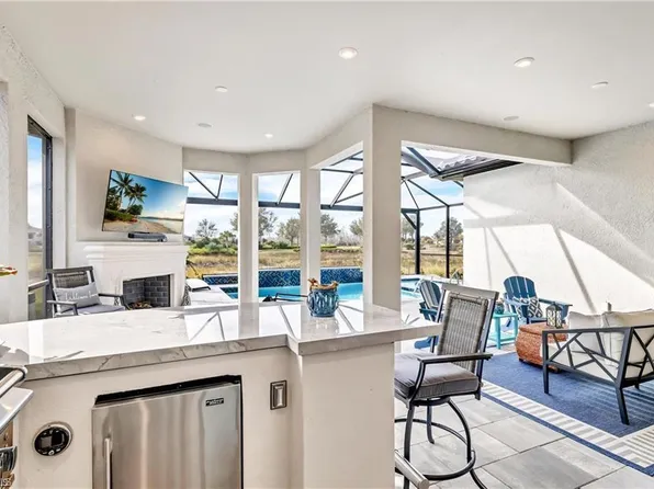 8911 Cappello CT, NAPLES, FL 34119