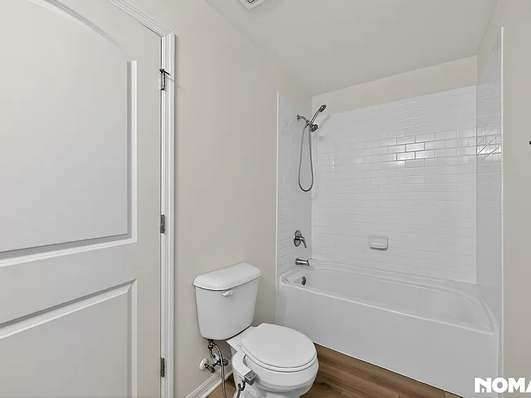 18266 Minorea Ln — Photo 28