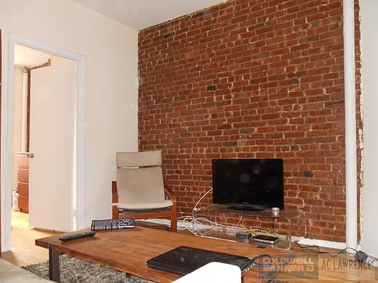 Rented by Aclawrence | media 48