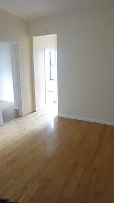 Rented by Bohemia Realty Group | media 27