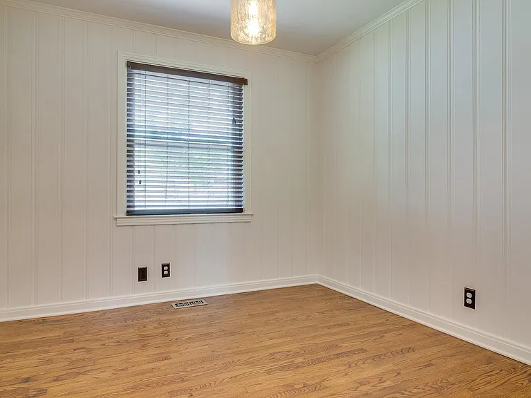 533 American Rd — Photo 5