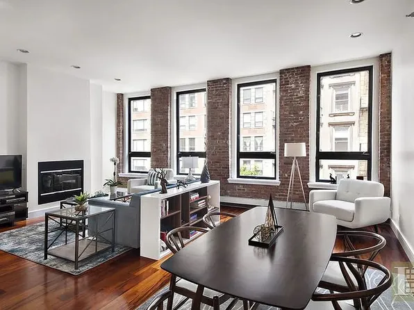 146 Chambers St APT 3, New York, NY 10007