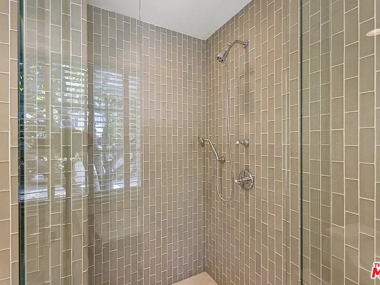 10630 Somma Way — Photo 49