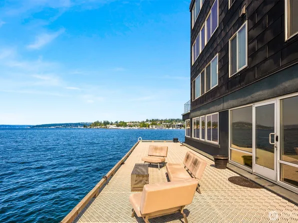733 Lake Street S #101, Kirkland, WA 98033