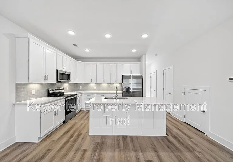 3611 Bridleton Ridge Trl — Photo 10