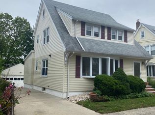 91 Capitol Ave FLOOR 1, Williston Park, NY 11596
