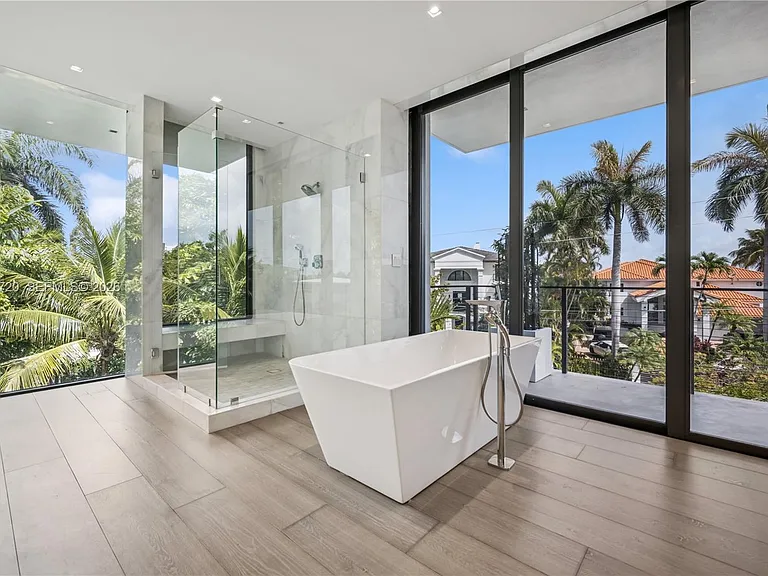 420 N Hibiscus Dr — Photo 22